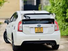 https://riyasewana.com/uploads/toyota-prius-s-240402124622.jpg