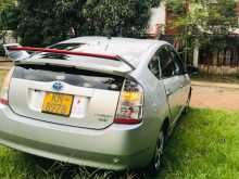 https://riyasewana.com/uploads/toyota-prius-s-241004124562.jpg