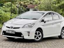 Toyota Prius S LED 2014 Car