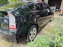 https://riyasewana.com/uploads/toyota-prius-s-2419012622212.jpg