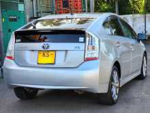 https://riyasewana.com/uploads/toyota-prius-s-242056154332.jpg