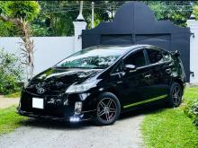 Toyota Prius S Grade 2011 Car
