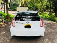 https://riyasewana.com/uploads/toyota-prius-s-2510494424083.jpg