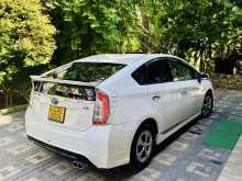 https://riyasewana.com/uploads/toyota-prius-s-251185922202.jpg