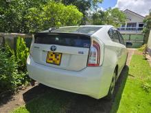 https://riyasewana.com/uploads/toyota-prius-s-2512420617406.jpg