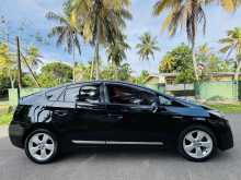 https://riyasewana.com/uploads/toyota-prius-s-2514125622773.jpg