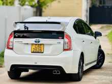 https://riyasewana.com/uploads/toyota-prius-s-259474022332.jpg