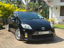 https://riyasewana.com/uploads/toyota-prius-s-2611220122023.jpg