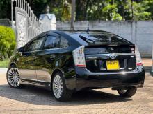 https://riyasewana.com/uploads/toyota-prius-s-2611224224141.jpg