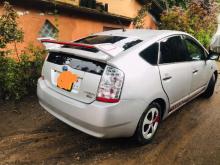 https://riyasewana.com/uploads/toyota-prius-s-261255166704.jpg