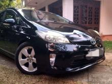 Toyota PRIUS S TOURING 2013 Car