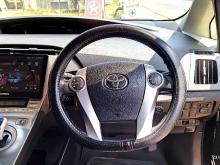 https://riyasewana.com/uploads/toyota-prius-s-262129356675.jpg