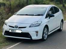 Toyota Prius S Touring 2019 Car