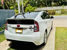 https://riyasewana.com/uploads/toyota-prius-s-269005017615.jpg