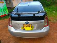 https://riyasewana.com/uploads/toyota-prius-s-271539374592.jpg