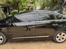 https://riyasewana.com/uploads/toyota-prius-s-2717572324372.jpg