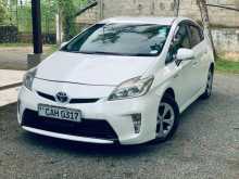 https://riyasewana.com/uploads/toyota-prius-s-27231535212.jpg