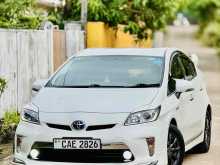 Toyota Prius S Limited 2014 Car