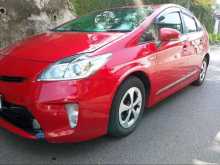 Toyota Prius S Grade 2014 Car