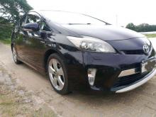 Toyota Prius S Touring 2012 Car