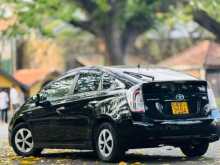 https://riyasewana.com/uploads/toyota-prius-s-282036134683.jpg