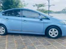 https://riyasewana.com/uploads/toyota-prius-s-2870146642.jpg