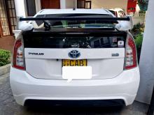 https://riyasewana.com/uploads/toyota-prius-s-28851086474.jpg