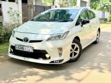 Toyota Prius S Limited 2013 Car