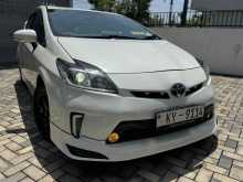 Toyota PRIUS S LED 2013 Car