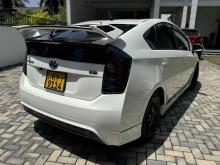 https://riyasewana.com/uploads/toyota-prius-s-2913315424791.jpg