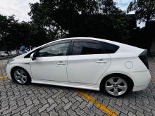 https://riyasewana.com/uploads/toyota-prius-s-297405710672.jpg