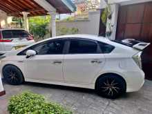 https://riyasewana.com/uploads/toyota-prius-s-297512222113.jpg