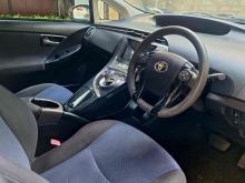 https://riyasewana.com/uploads/toyota-prius-s-297514224372.jpg