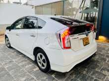 https://riyasewana.com/uploads/toyota-prius-s-29811094172.jpg
