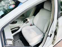 https://riyasewana.com/uploads/toyota-prius-s-300011822352.jpg