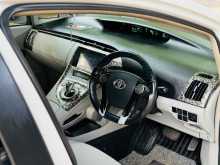https://riyasewana.com/uploads/toyota-prius-s-300011922883.jpg