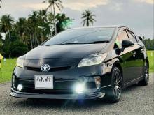 https://riyasewana.com/uploads/toyota-prius-s-3014260425001.jpg