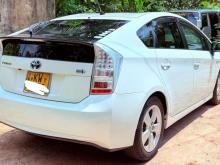 https://riyasewana.com/uploads/toyota-prius-s-311019306692.jpg