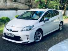https://riyasewana.com/uploads/toyota-prius-s-3143656323.jpg