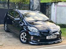 Toyota Prius S LED 2013 Car
