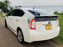 https://riyasewana.com/uploads/toyota-prius-s-319295122663.jpg