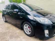 https://riyasewana.com/uploads/toyota-prius-s-322294022382.jpg