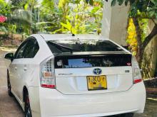 https://riyasewana.com/uploads/toyota-prius-s-38010524343.jpg