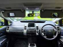 https://riyasewana.com/uploads/toyota-prius-s-383715193.jpg