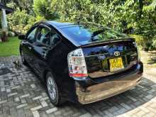https://riyasewana.com/uploads/toyota-prius-s-383715976.jpg