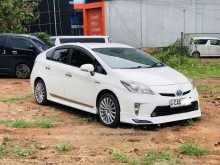 https://riyasewana.com/uploads/toyota-prius-s-410400722082.jpg