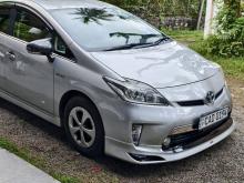 Toyota Prius S Led 2013 Car