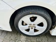 https://riyasewana.com/uploads/toyota-prius-s-41839096936.jpg