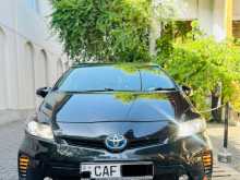 Toyota Prius S Edition 2013 Car