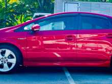 https://riyasewana.com/uploads/toyota-prius-s-461612212.jpg